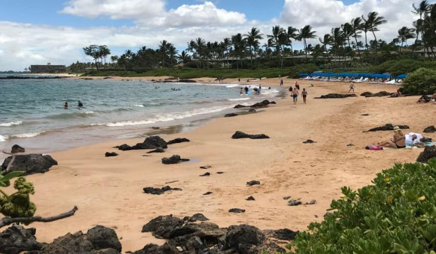 Mokapu Beach in Maui - Hawaiian Planner