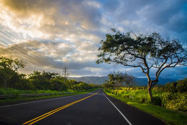 planning a trip to Hawaii rental car road trip