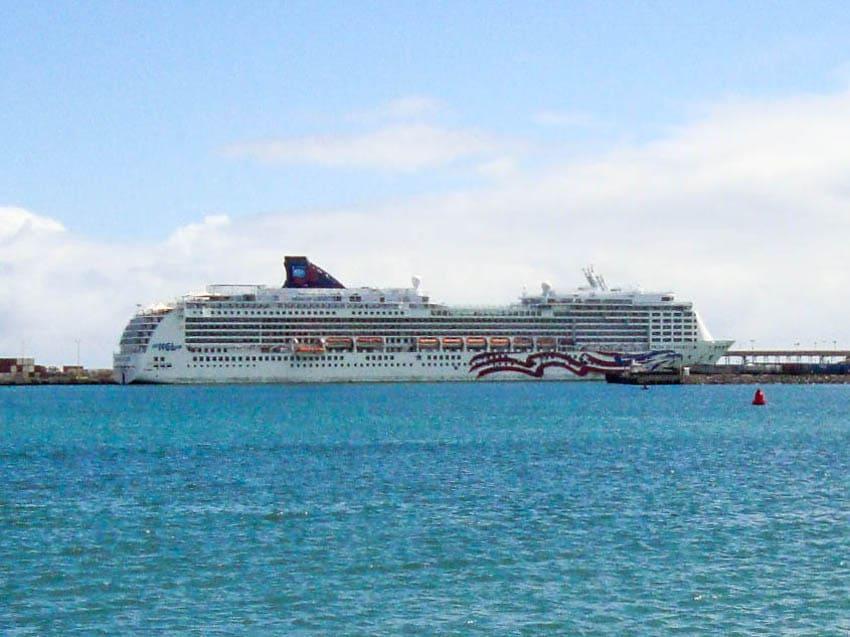 Pride of America cruise ship